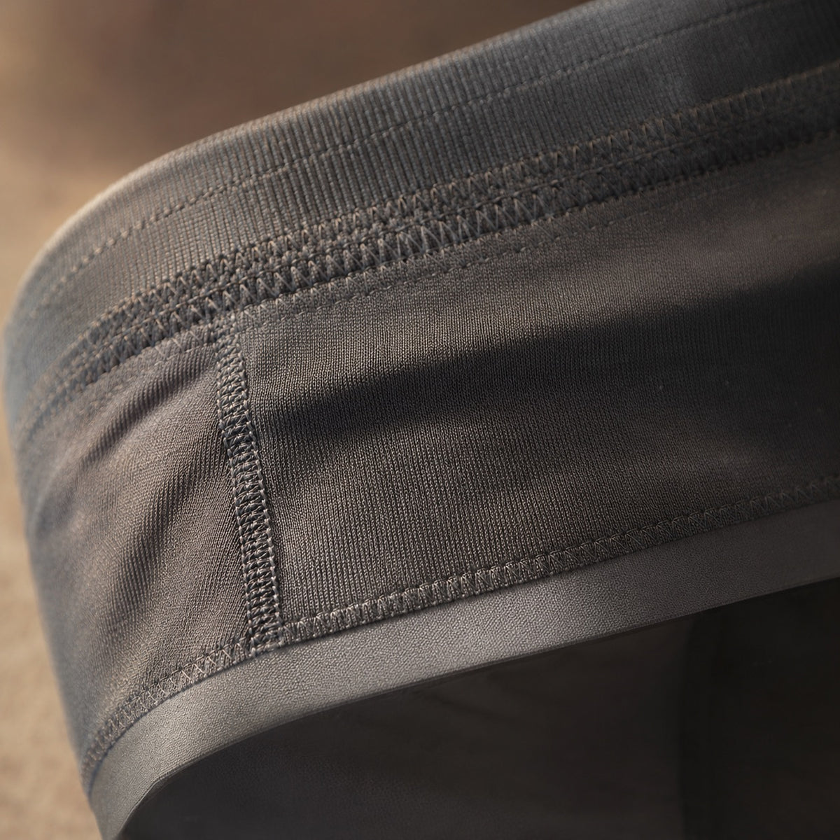Hale high-waist cycle short, Cycle Shorts and Leggings — close-up of the cloth and stitching.