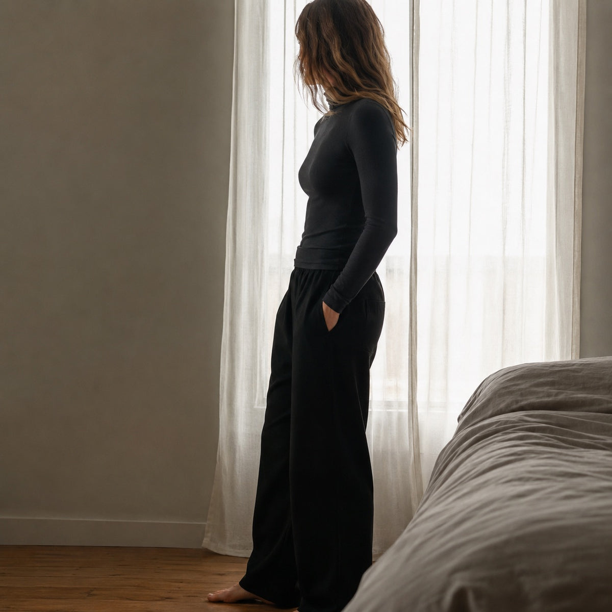 Puttenham high-neck long-sleeve base layer, Long-Sleeve Base Layers — modelled, side view.
