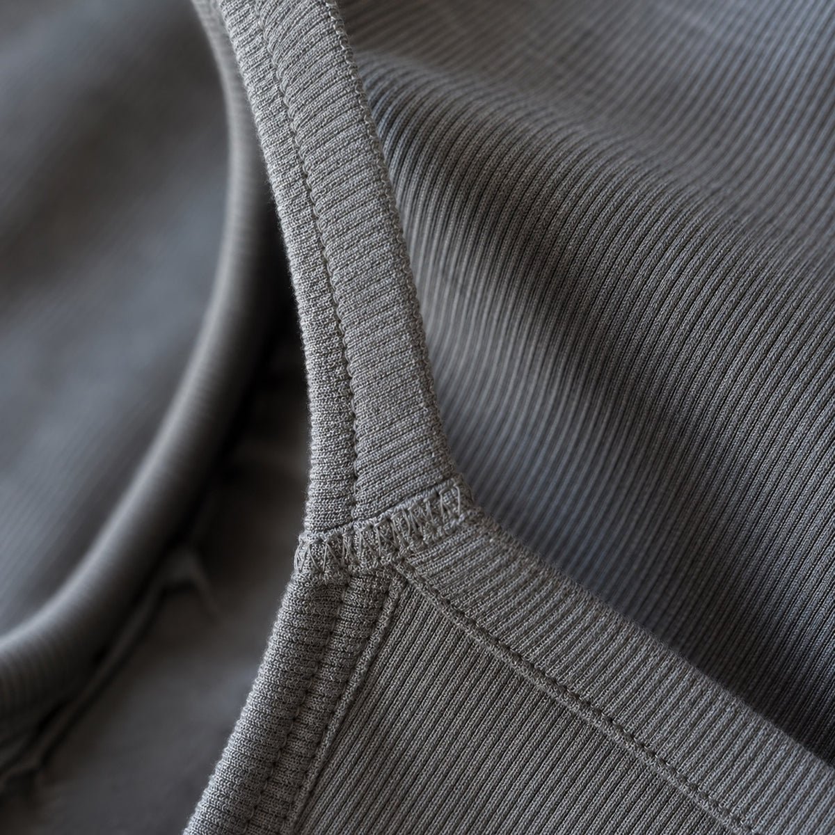 Seale ribbed body tank, Rib Body Layers — close-up of the cloth and stitching.