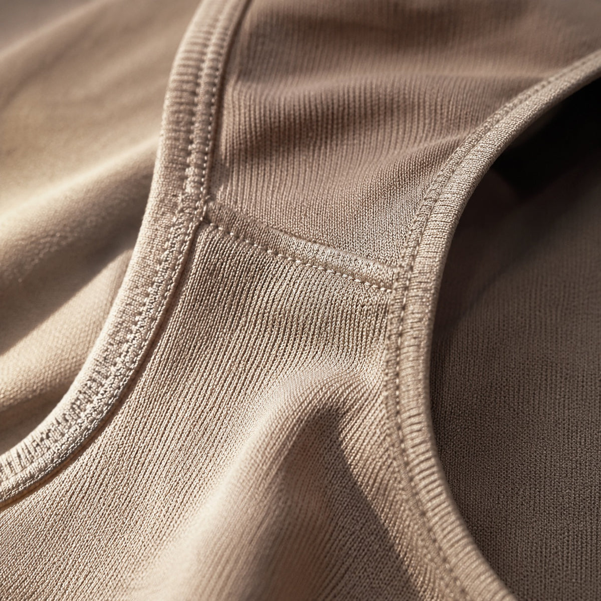 Elstead seamless sleeveless bodysuit, Seamless Layers — close-up of the cloth and stitching.