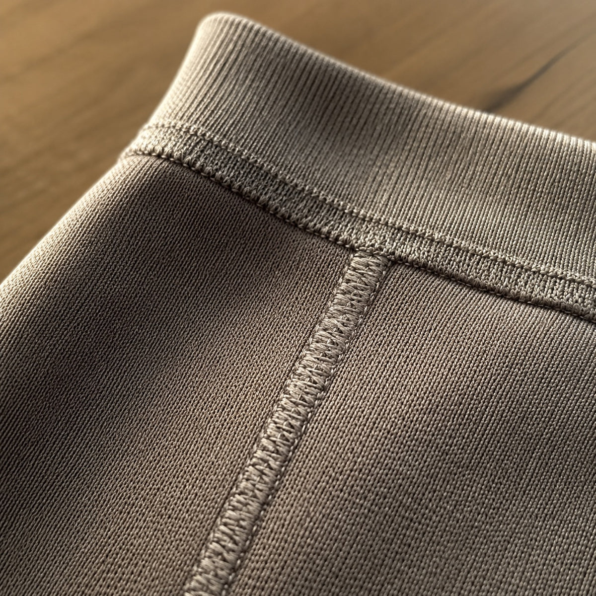 Bentley seamless knee-length skirt, Seamless Layers — close-up of the cloth and stitching.