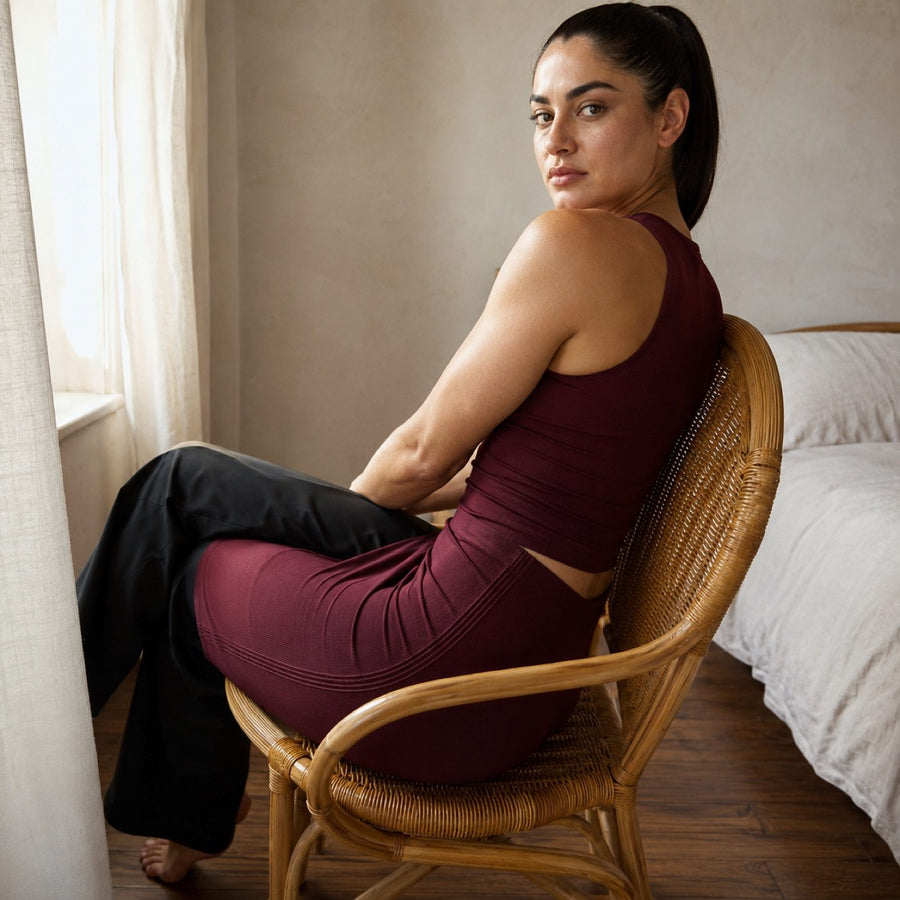 Frensham seamless knee-length skirt, Seamless Layers — on the model.