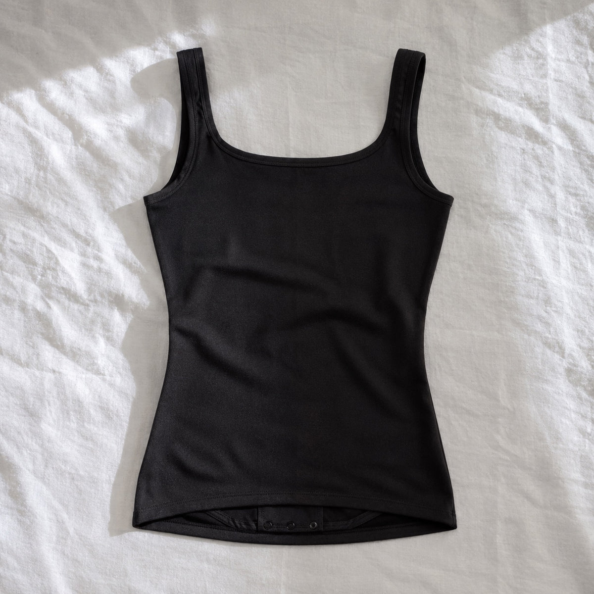 Weydon sculpt tank, Sculpt Tanks — front view, photographed flat.