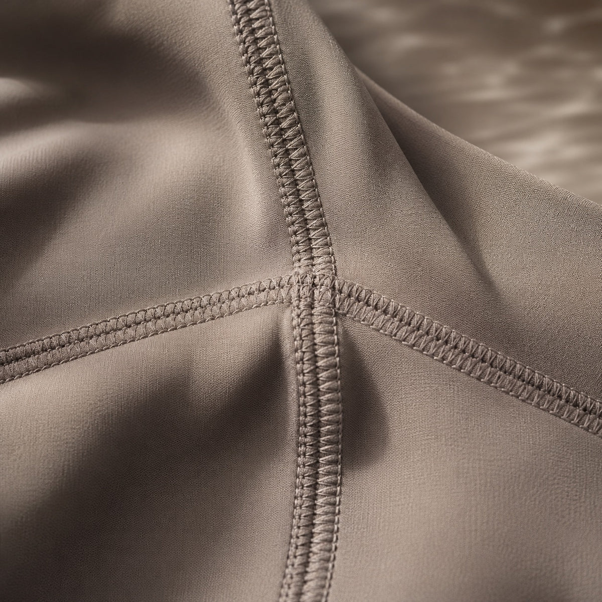 Frensham sculpt tank, Sculpt Tanks — close-up of the cloth and stitching.