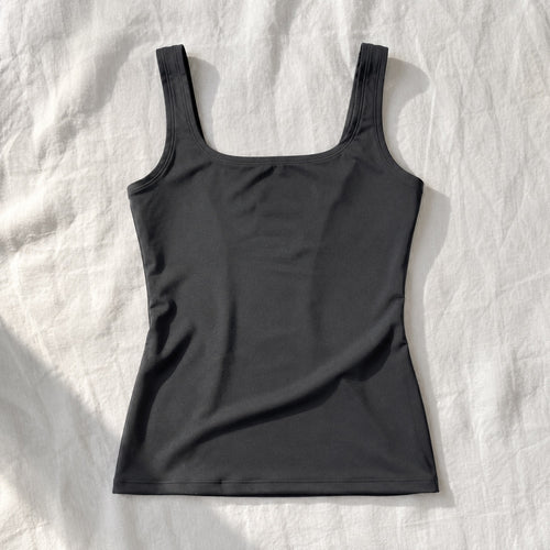 Frensham sculpt tank, Sculpt Tanks — front view, photographed flat.