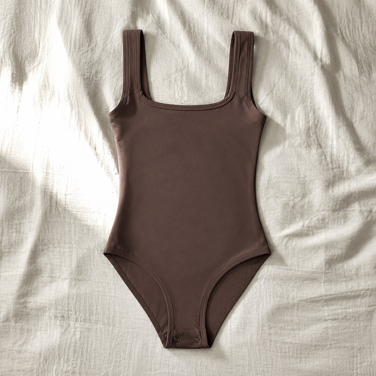 Badshot square-neck sculpt tank, Sculpt Tanks — front view, photographed flat.