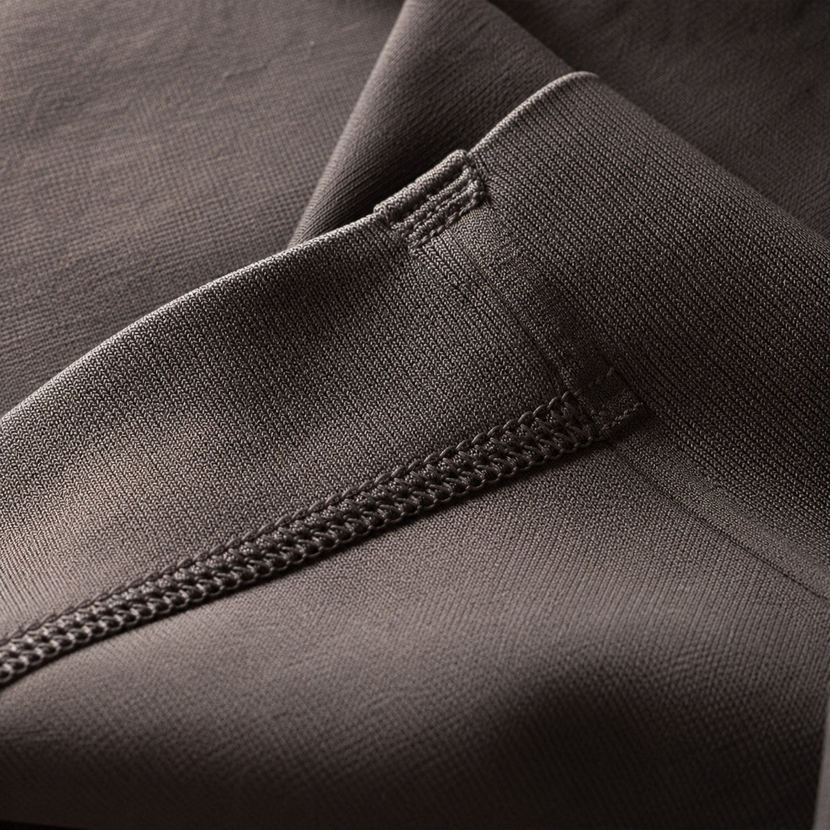 Frensham square-neck sculpt tank, Sculpt Tanks — close-up of the cloth and stitching.